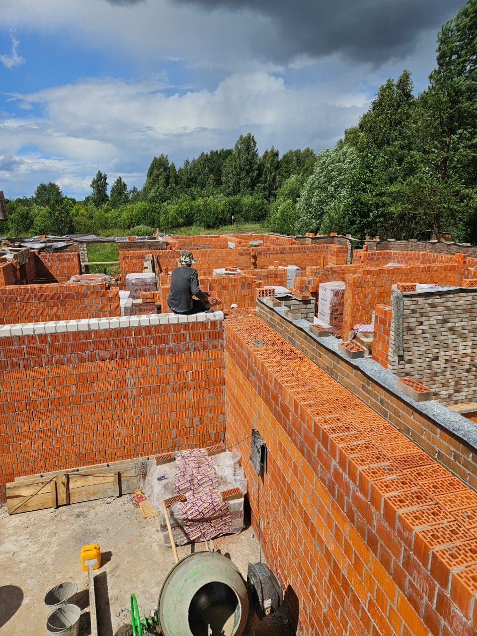 Кирпич и газосиликат